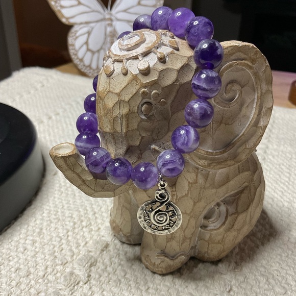 Amethyst Beads (10 mm) with Silver Charm - Picture 1 of 4